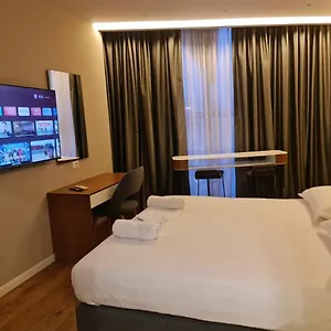 hotel-artisti-tirana.hotels-in-tirana.com/
